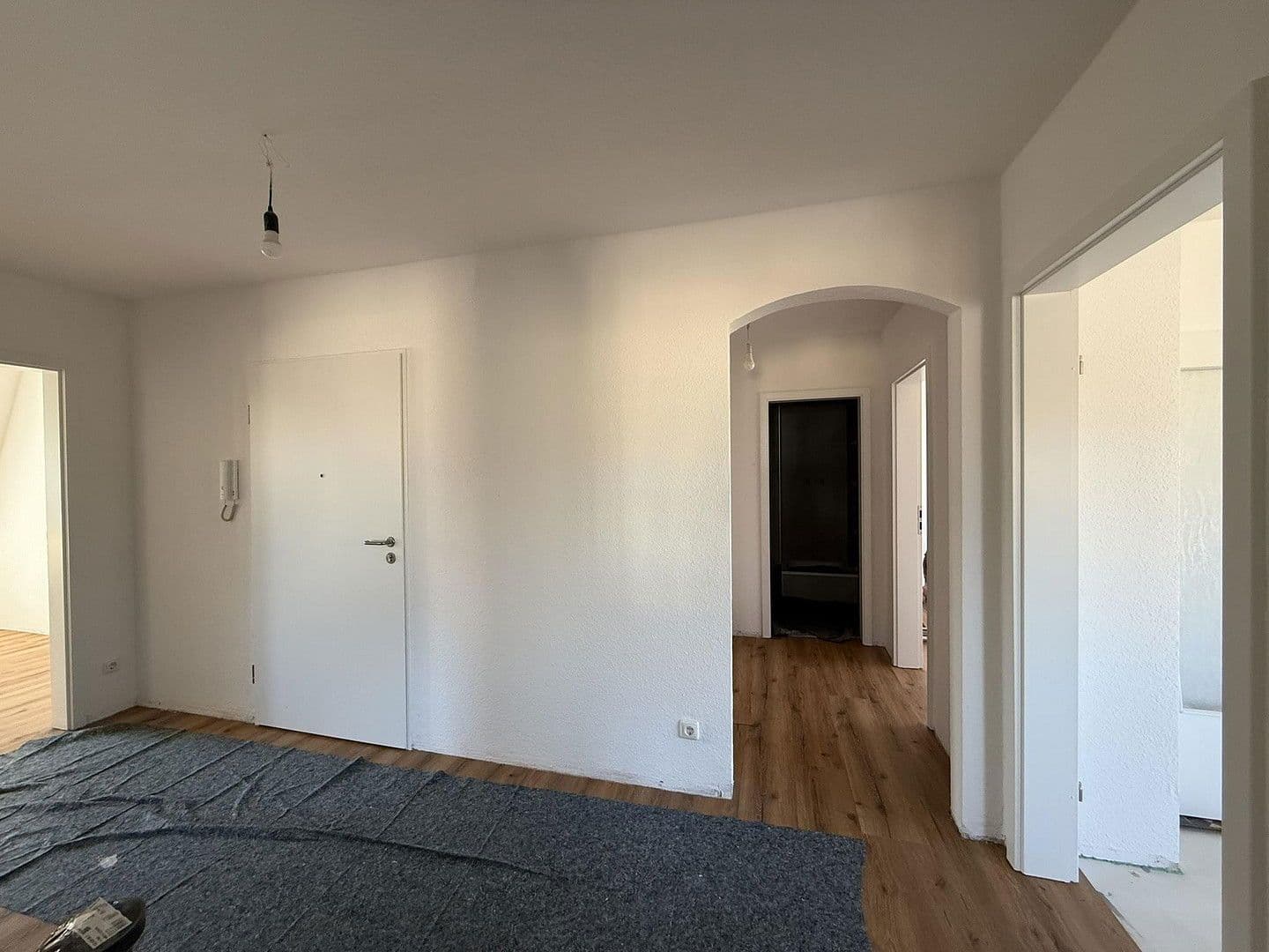 Predaj bytu 4-izbový 76 m², Dresden, Sasko Predaj bytu 4-izbový 76 m², Dresden, Sasko