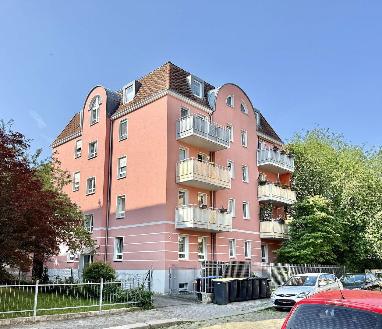 Predaj bytu 4-izbový 76 m², Dresden, Sasko Predaj bytu 4-izbový 76 m², Dresden, Sasko