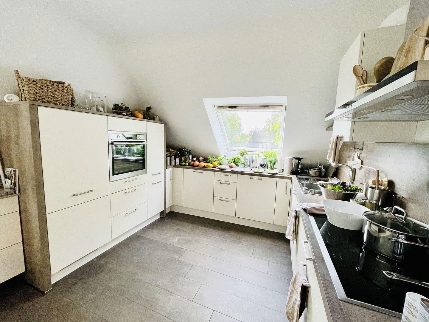 Predaj bytu 4-izbový 89 m², Hamburg, Hamburg Predaj bytu 4-izbový 89 m², Hamburg, Hamburg