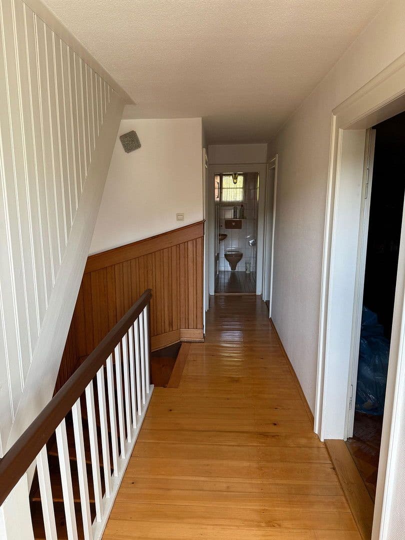 Predaj domu 250 m², pozemek 928 m², Sessgasse 22, Bühlertal, Bádensko-Wurttembersko Predaj domu 250 m², pozemek 928 m², Sessgasse 22, Bühlertal, Bádensko-Wurttembersko