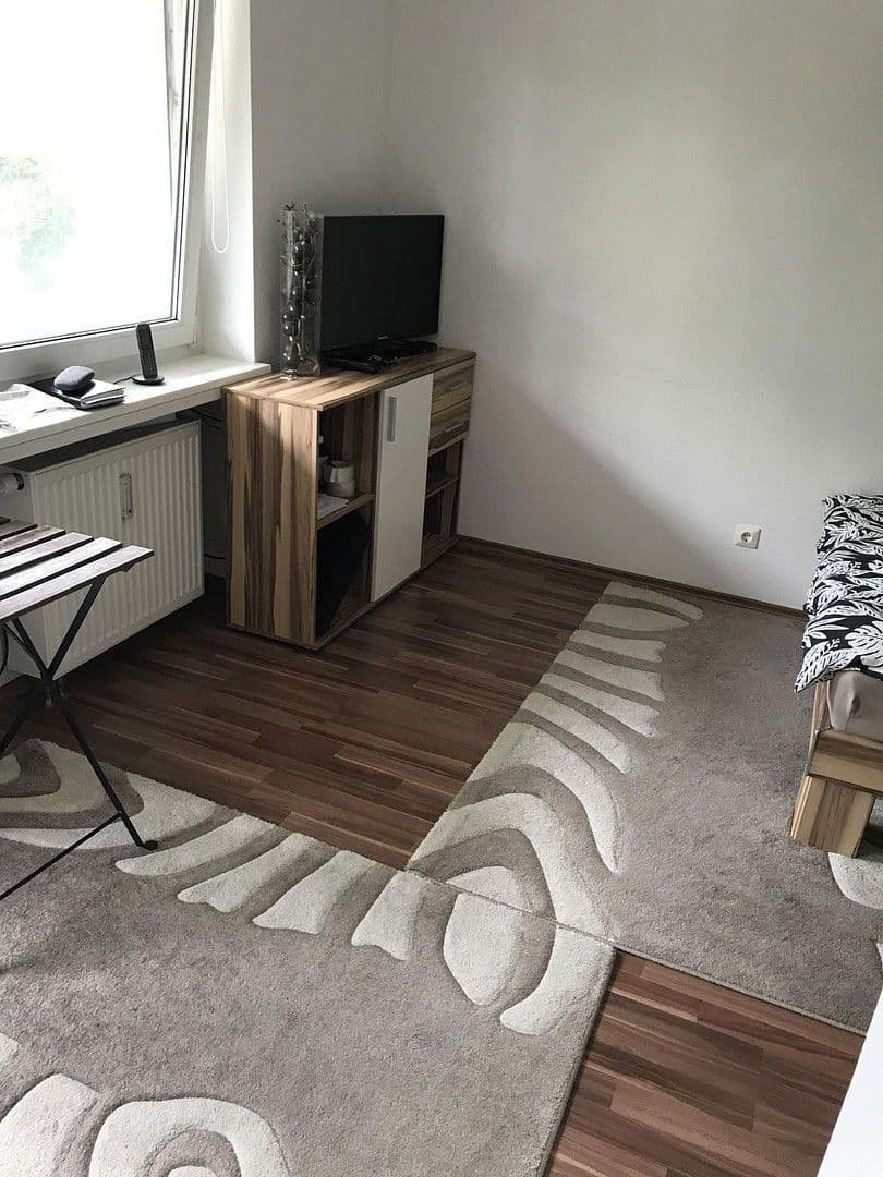 Prenájom bytu 1-izbový 28 m², Heidenheimerstrasse 20, Garching, Bavorsko Prenájom bytu 1-izbový 28 m², Heidenheimerstrasse 20, Garching, Bavorsko