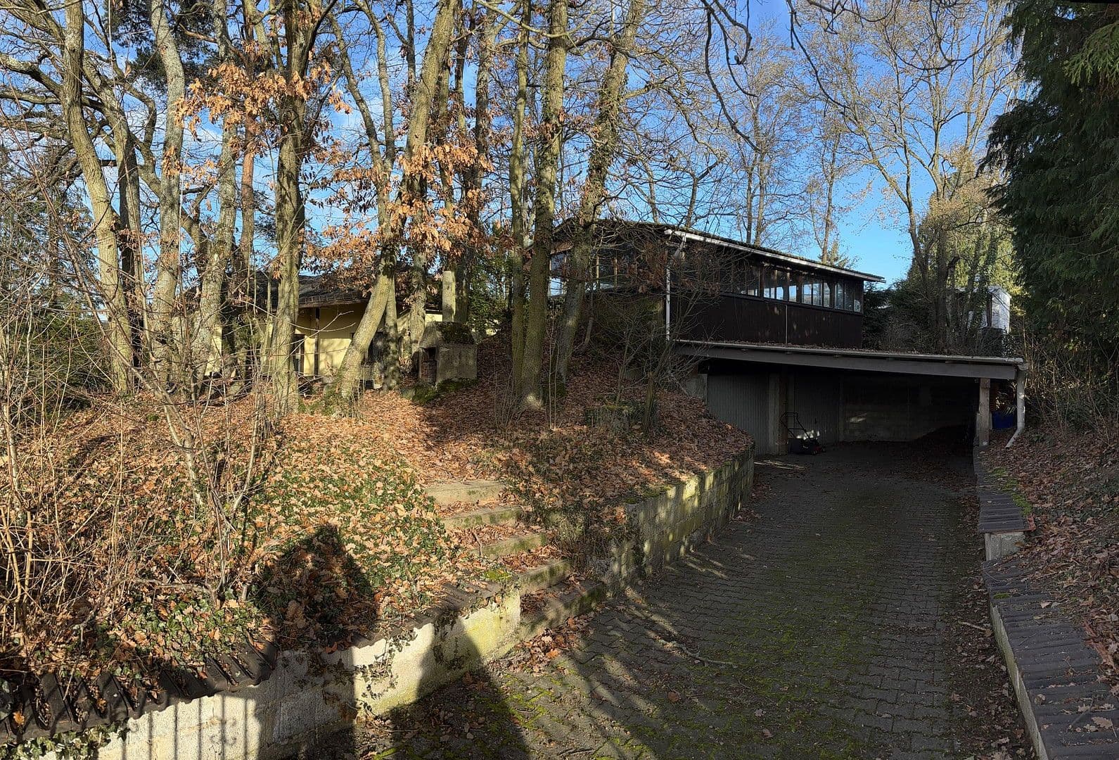 Predaj domu 155 m², pozemek 1.195 m², Usingen, Hesensko Predaj domu 155 m², pozemek 1.195 m², Usingen, Hesensko