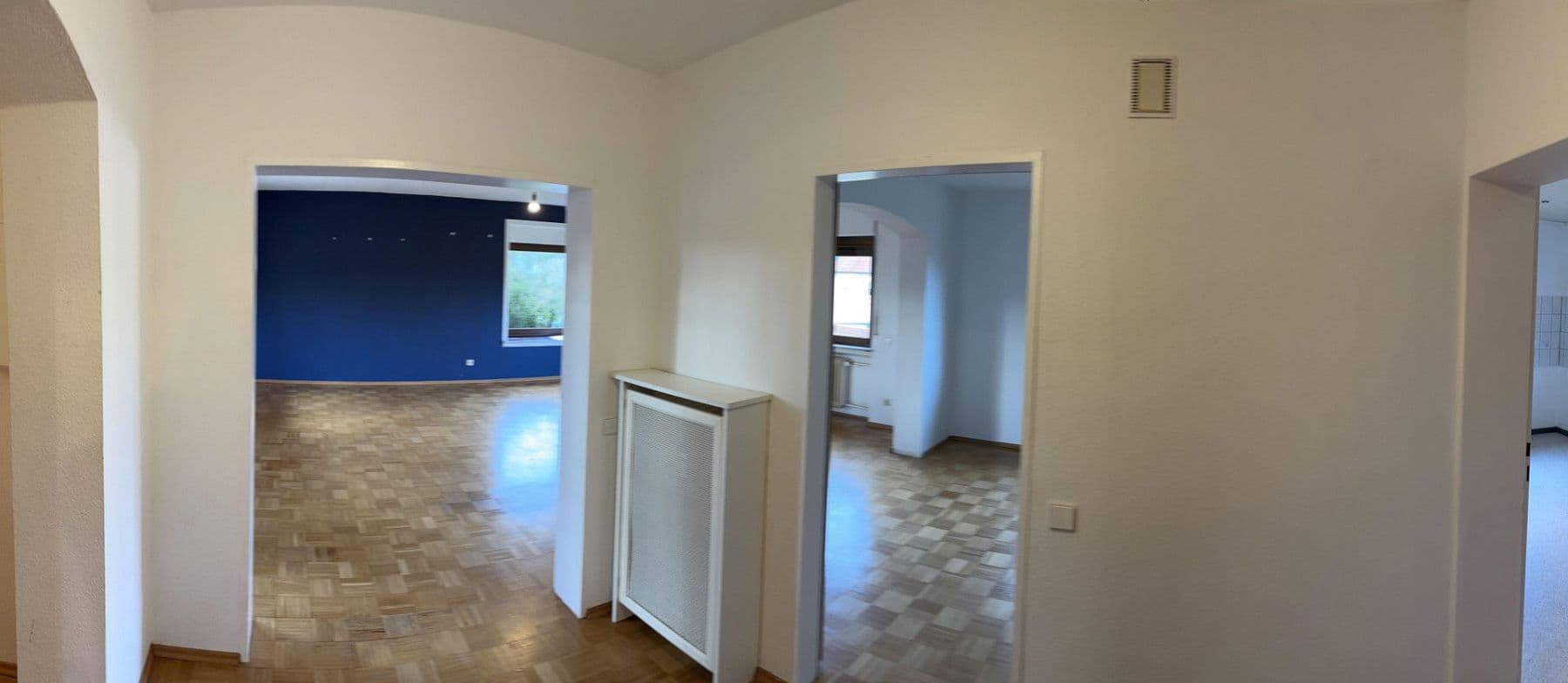 Predaj domu 155 m², pozemek 1.195 m², Usingen, Hesensko Predaj domu 155 m², pozemek 1.195 m², Usingen, Hesensko