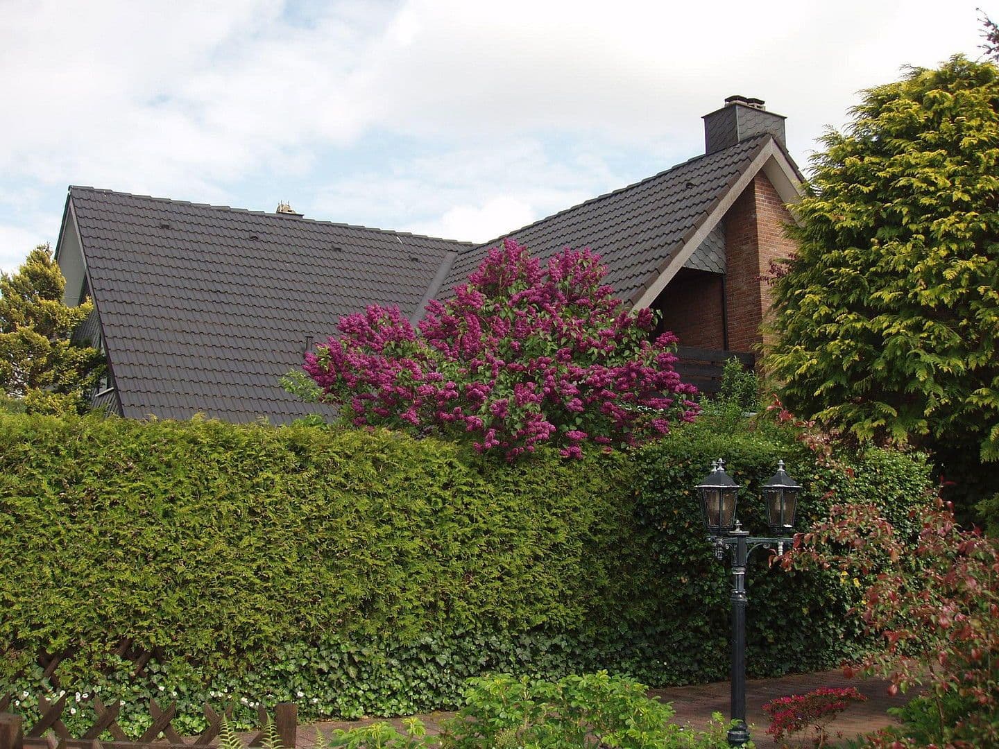 Predaj domu 220 m², pozemek 1.098 m², Stockelsdorf, Šlezvicko-Holštajnsko Predaj domu 220 m², pozemek 1.098 m², Stockelsdorf, Šlezvicko-Holštajnsko