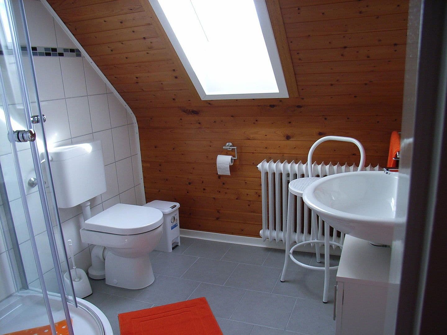 Predaj domu 220 m², pozemek 1.098 m², Stockelsdorf, Šlezvicko-Holštajnsko Predaj domu 220 m², pozemek 1.098 m², Stockelsdorf, Šlezvicko-Holštajnsko