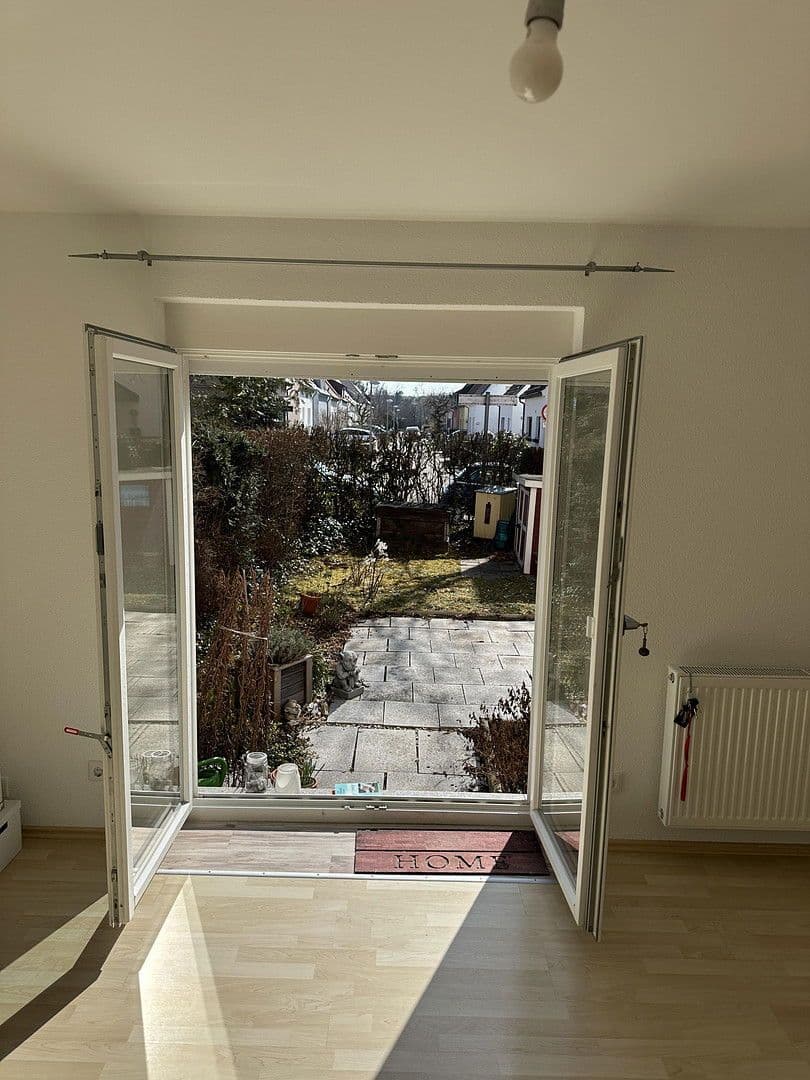 Prenájom bytu 2-izbový 38 m², In den Ringelgärten 123, Stuttgart, Bádensko-Wurttembersko Prenájom bytu 2-izbový 38 m², In den Ringelgärten 123, Stuttgart, Bádensko-Wurttembersko