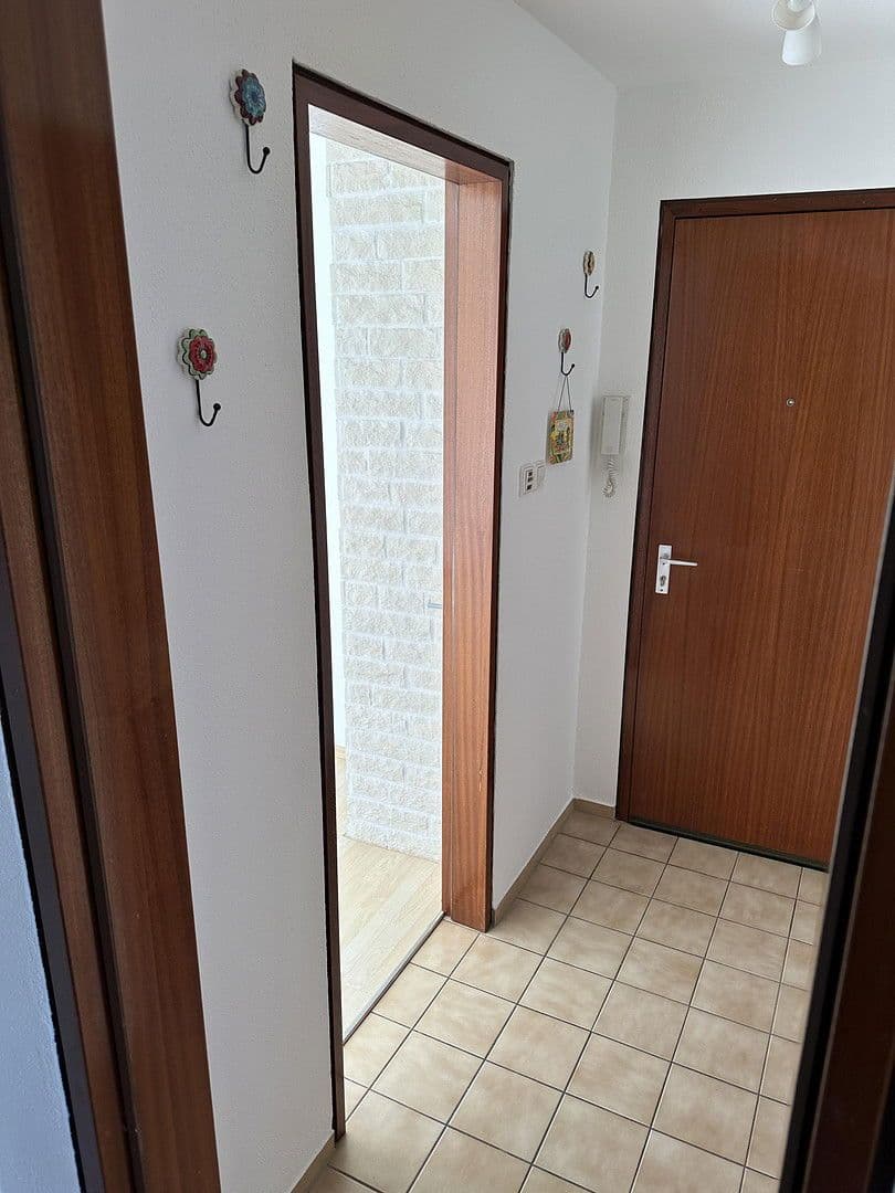 Prenájom bytu 2-izbový 38 m², In den Ringelgärten 123, Stuttgart, Bádensko-Wurttembersko Prenájom bytu 2-izbový 38 m², In den Ringelgärten 123, Stuttgart, Bádensko-Wurttembersko