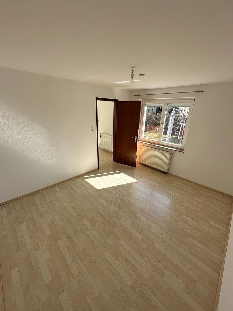 Prenájom bytu 2-izbový 38 m², In den Ringelgärten 123, Stuttgart, Bádensko-Wurttembersko Prenájom bytu 2-izbový 38 m², In den Ringelgärten 123, Stuttgart, Bádensko-Wurttembersko