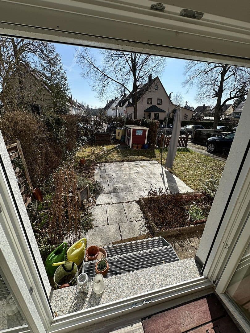 Prenájom bytu 2-izbový 38 m², In den Ringelgärten 123, Stuttgart, Bádensko-Wurttembersko Prenájom bytu 2-izbový 38 m², In den Ringelgärten 123, Stuttgart, Bádensko-Wurttembersko