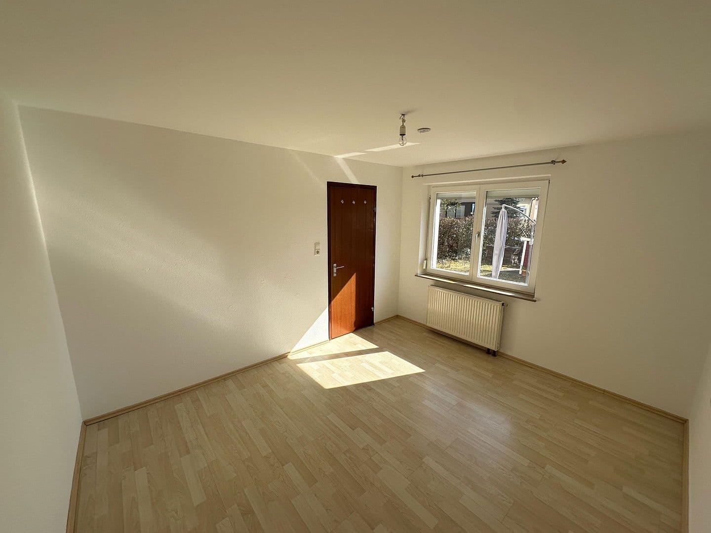 Prenájom bytu 2-izbový 38 m², In den Ringelgärten 123, Stuttgart, Bádensko-Wurttembersko Prenájom bytu 2-izbový 38 m², In den Ringelgärten 123, Stuttgart, Bádensko-Wurttembersko
