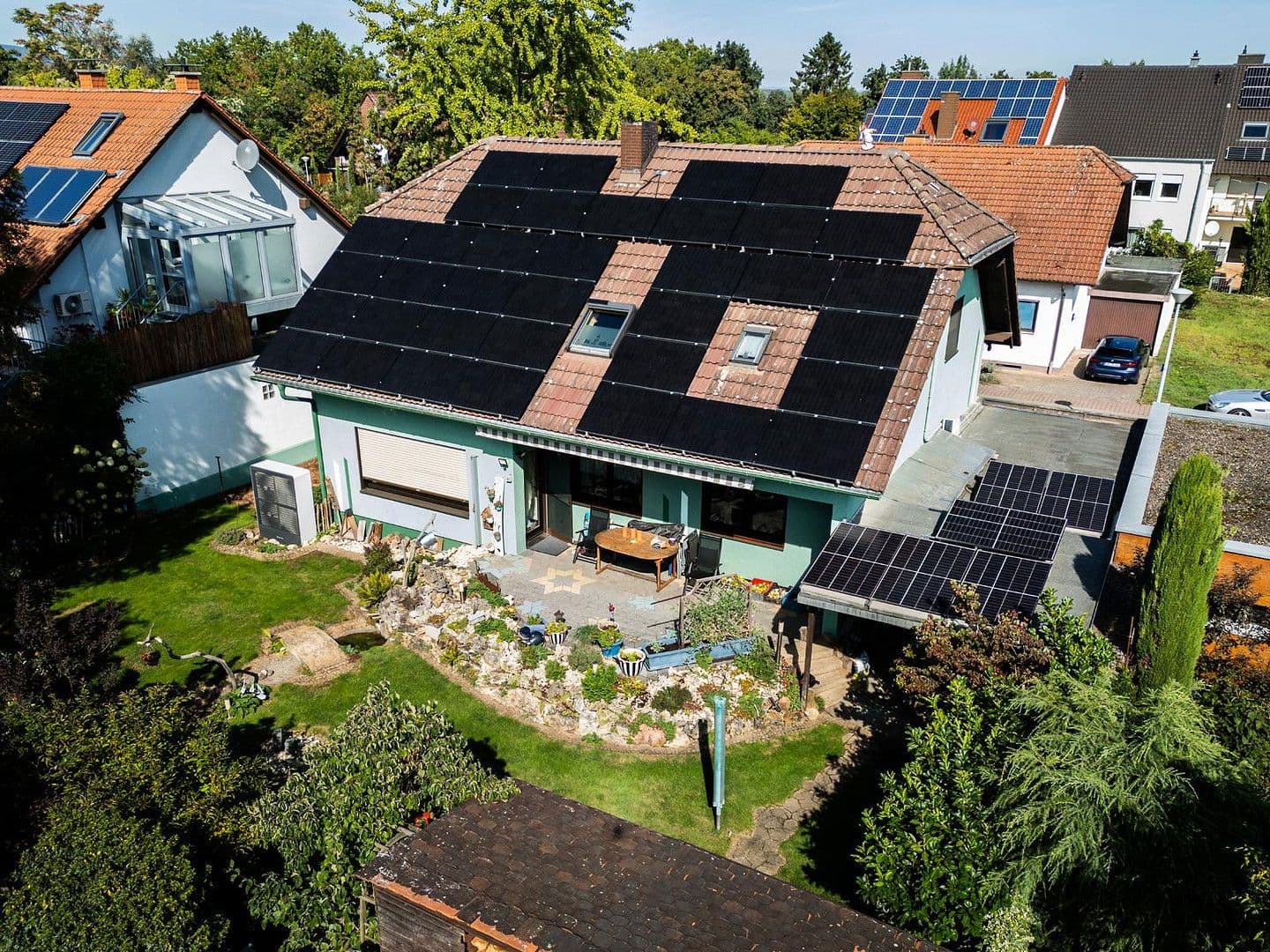 Predaj domu 226 m², pozemek 546 m², Fußgönheim, Porýnie-Falcko Predaj domu 226 m², pozemek 546 m², Fußgönheim, Porýnie-Falcko