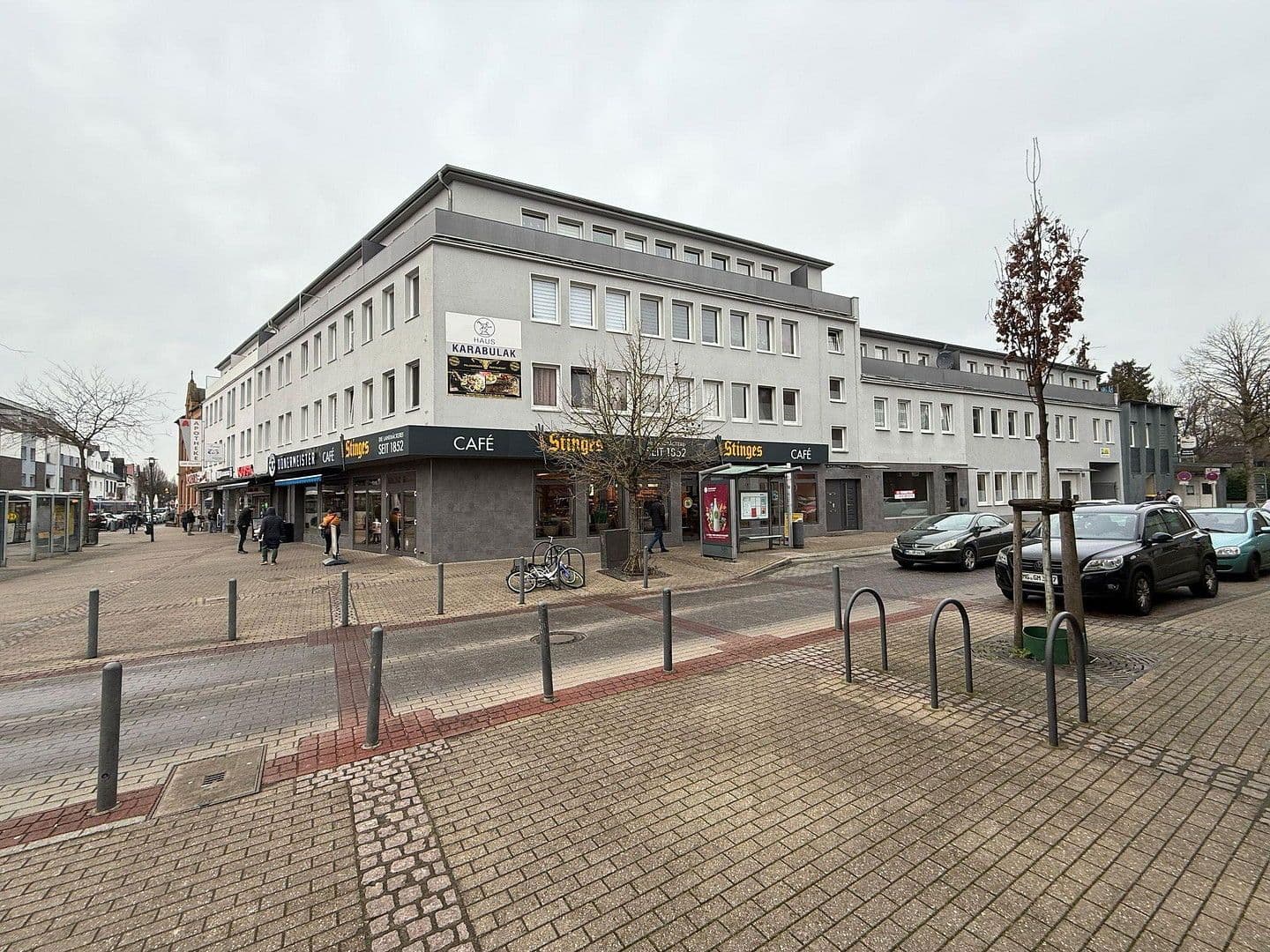 Predaj domu 1.780 m², pozemek 1.162 m², Konstantinplatz.5, Nordrhein-Westfalen - Mönchengladbach, Severné Porýnie - Westfálsko Predaj domu 1.780 m², pozemek 1.162 m², Konstantinplatz.5, Nordrhein-Westfalen - Mönchengladbach, Severné Porýnie - Westfálsko