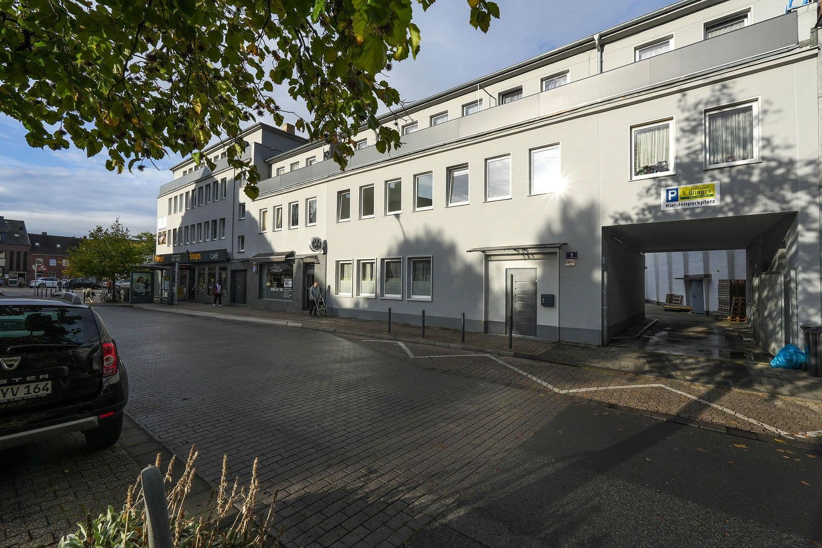 Predaj domu 1.780 m², pozemek 1.162 m², Konstantinplatz.5, Nordrhein-Westfalen - Mönchengladbach, Severné Porýnie - Westfálsko Predaj domu 1.780 m², pozemek 1.162 m², Konstantinplatz.5, Nordrhein-Westfalen - Mönchengladbach, Severné Porýnie - Westfálsko