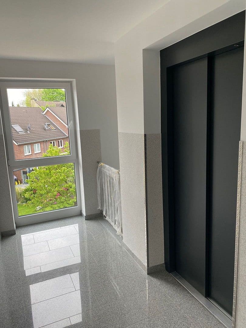 Prenájom bytu 4-izbový 110 m², An der Gärtnerei, Essen, Severné Porýnie - Westfálsko Prenájom bytu 4-izbový 110 m², An der Gärtnerei, Essen, Severné Porýnie - Westfálsko