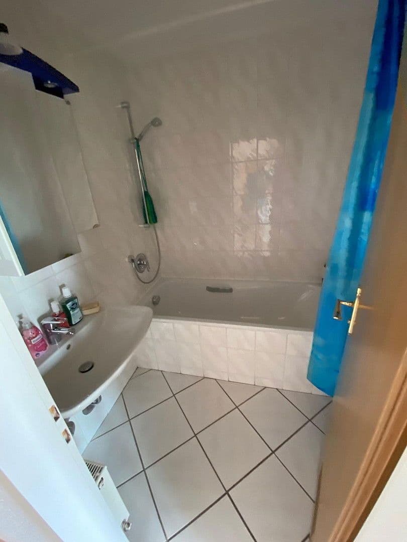 Prenájom bytu 3-izbový 84 m², Jahnstraße 10, Jestetten, Bádensko-Wurttembersko Prenájom bytu 3-izbový 84 m², Jahnstraße 10, Jestetten, Bádensko-Wurttembersko