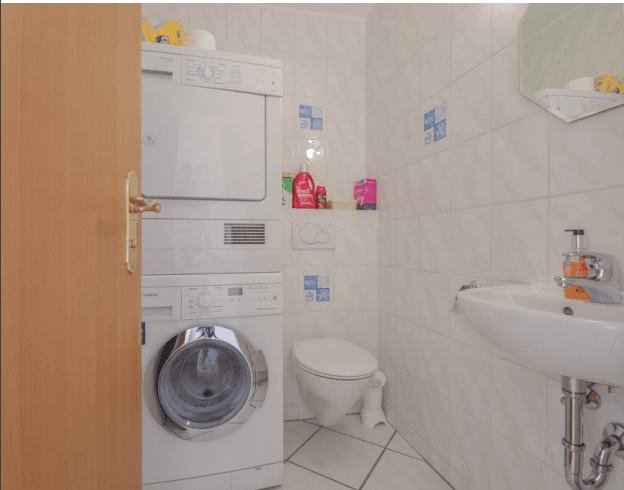 Prenájom bytu 3-izbový 84 m², Jahnstraße 10, Jestetten, Bádensko-Wurttembersko Prenájom bytu 3-izbový 84 m², Jahnstraße 10, Jestetten, Bádensko-Wurttembersko