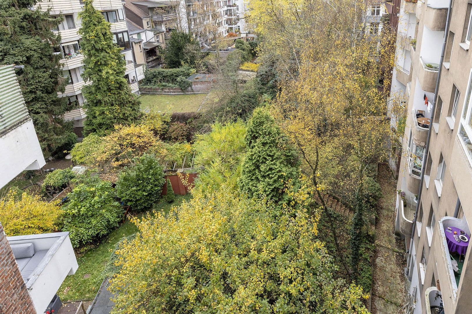 Predaj bytu 2-izbový 61 m², Düsseldorf, Severné Porýnie - Westfálsko Predaj bytu 2-izbový 61 m², Düsseldorf, Severné Porýnie - Westfálsko