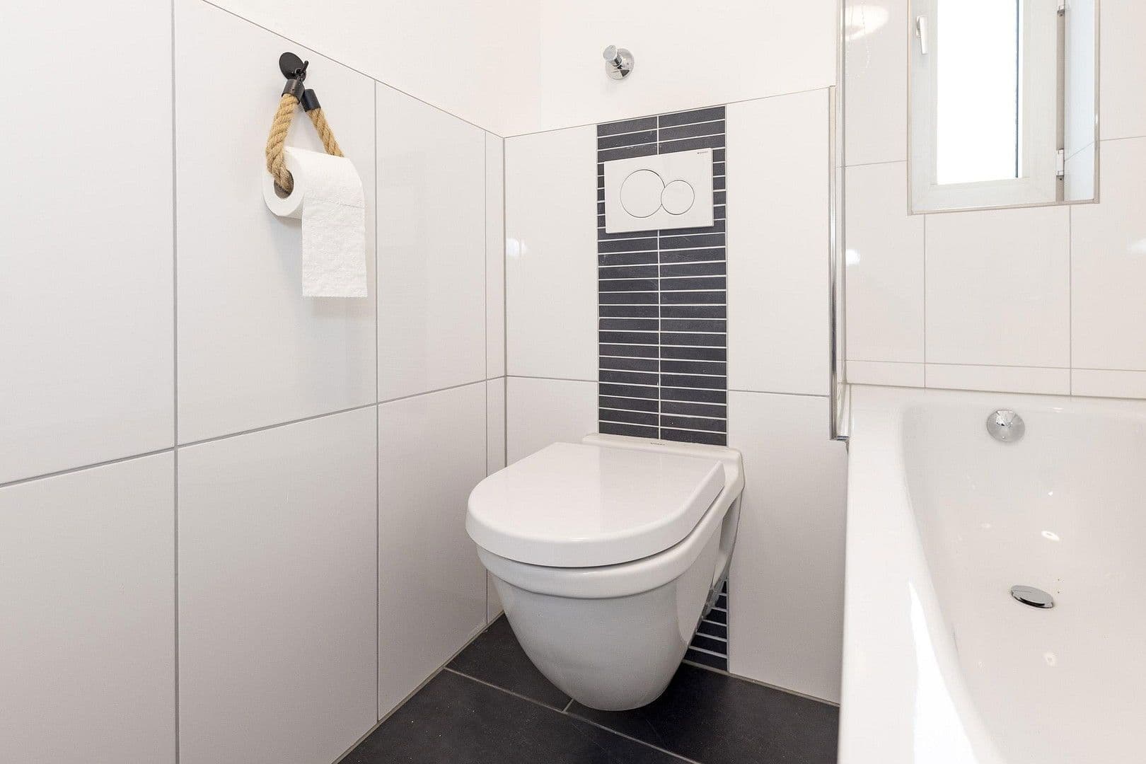 Predaj bytu 2-izbový 61 m², Düsseldorf, Severné Porýnie - Westfálsko Predaj bytu 2-izbový 61 m², Düsseldorf, Severné Porýnie - Westfálsko