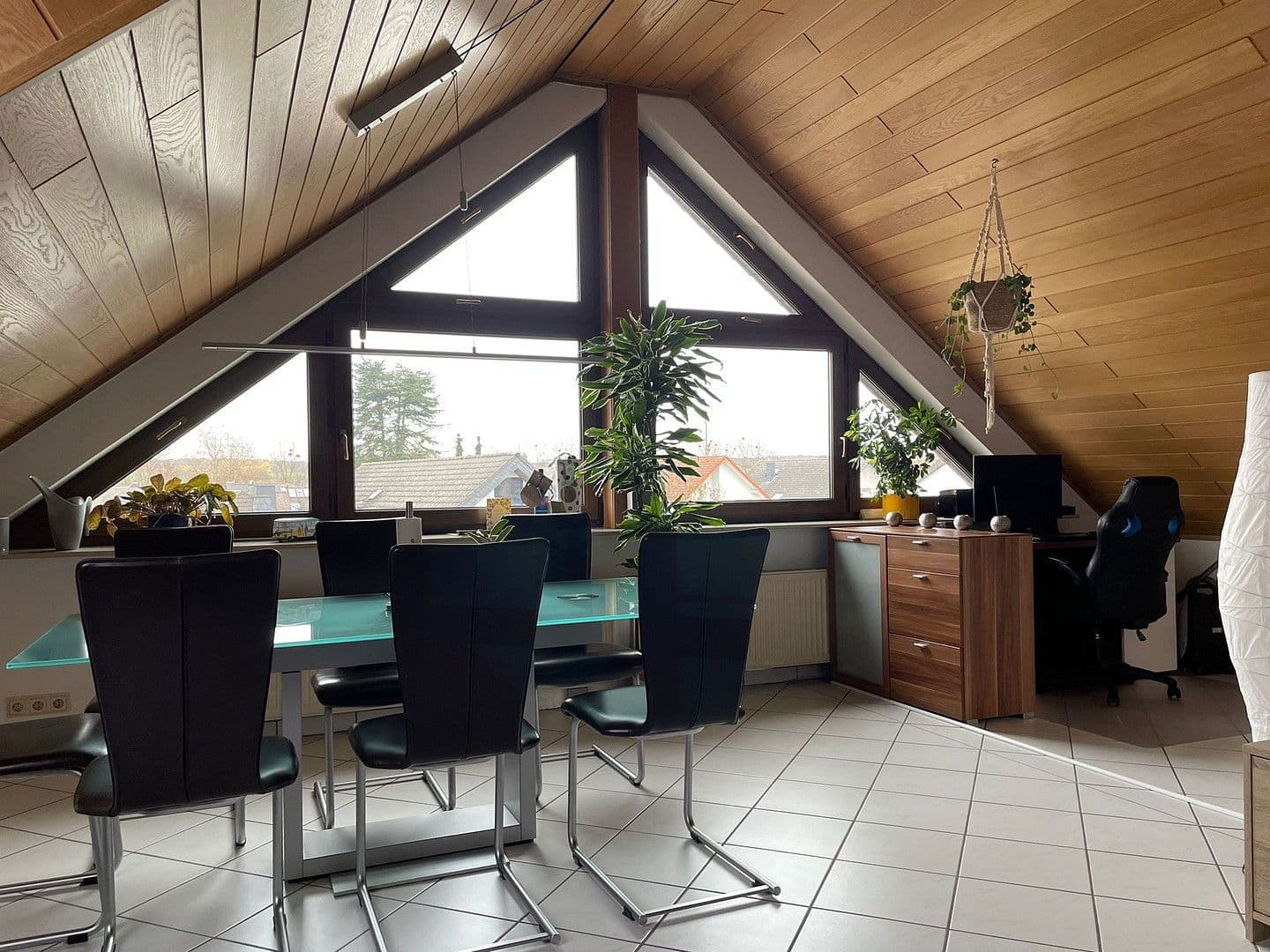 Prenájom bytu 2-izbový 43 m², Rödermark, Hesensko Prenájom bytu 2-izbový 43 m², Rödermark, Hesensko