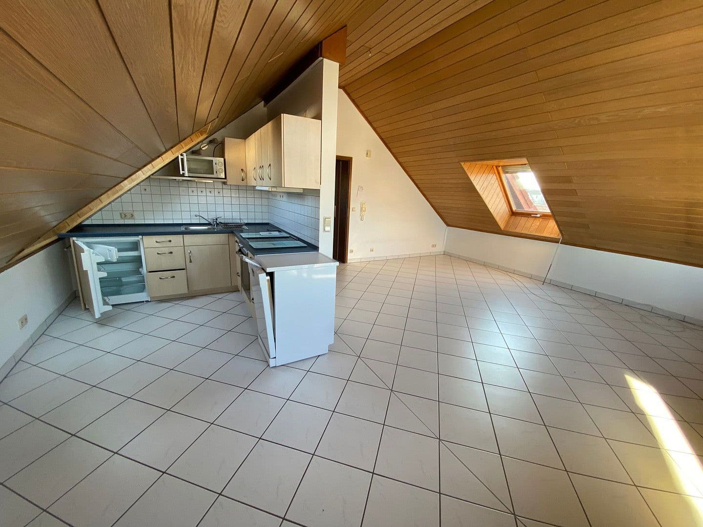 Prenájom bytu 2-izbový 43 m², Rödermark, Hesensko Prenájom bytu 2-izbový 43 m², Rödermark, Hesensko