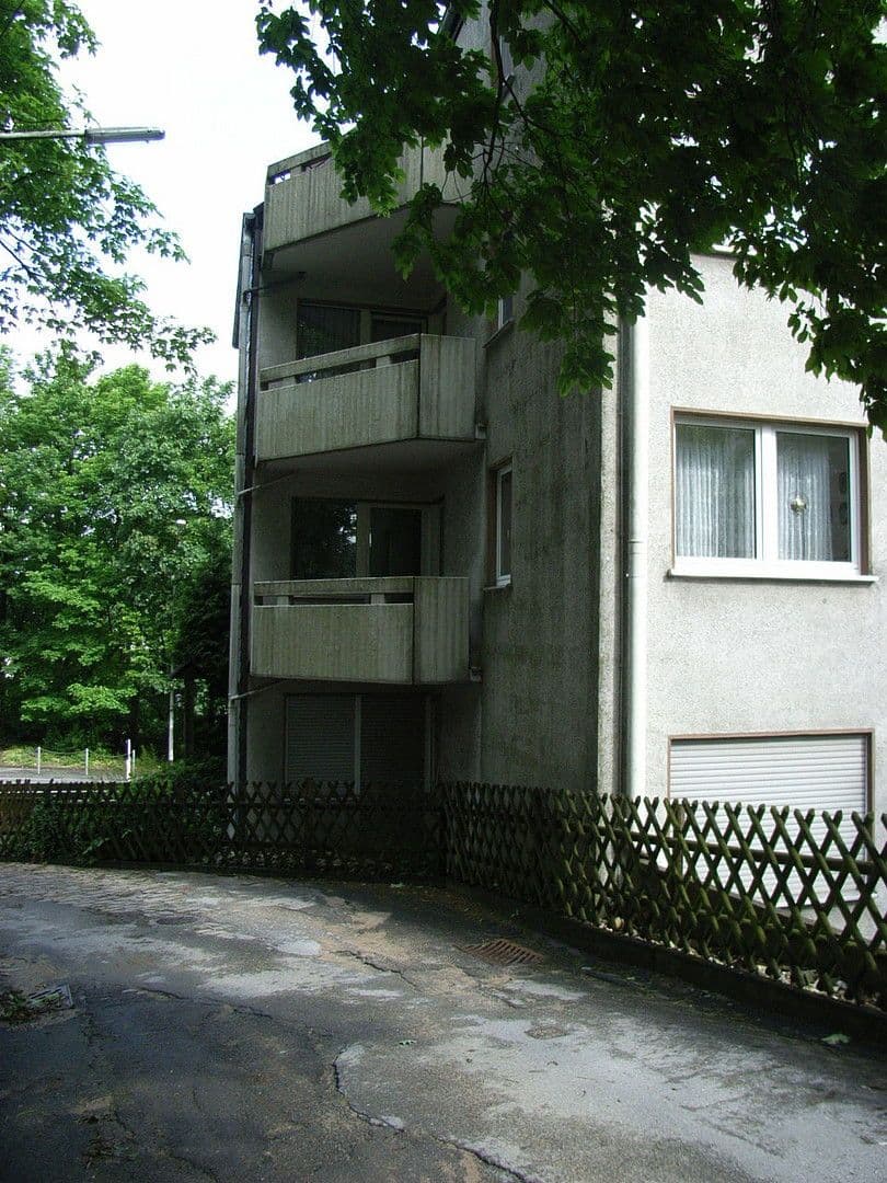 Prenájom bytu 2-izbový 49 m², Weinberg 8, Wuppertal, Severné Porýnie - Westfálsko Prenájom bytu 2-izbový 49 m², Weinberg 8, Wuppertal, Severné Porýnie - Westfálsko