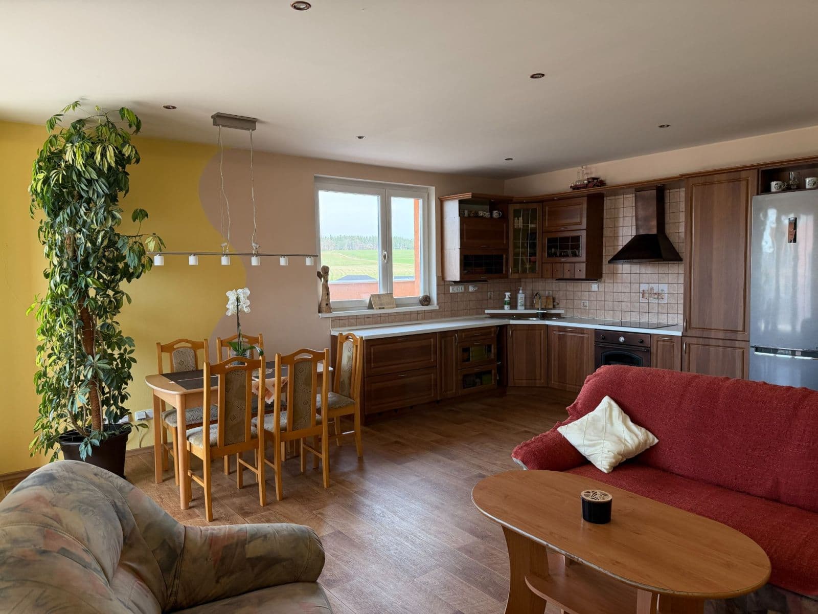 Predaj bytu 4-izbový 108 m², Topělecká, Písek, Jihočeský kraj Predaj bytu 4-izbový 108 m², Topělecká, Písek, Jihočeský kraj