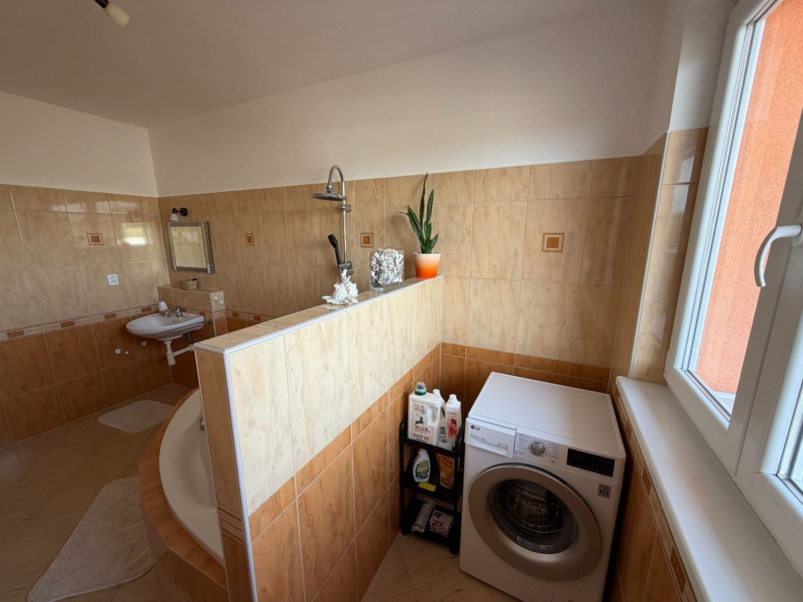 Predaj bytu 4-izbový 108 m², Topělecká, Písek, Jihočeský kraj Predaj bytu 4-izbový 108 m², Topělecká, Písek, Jihočeský kraj