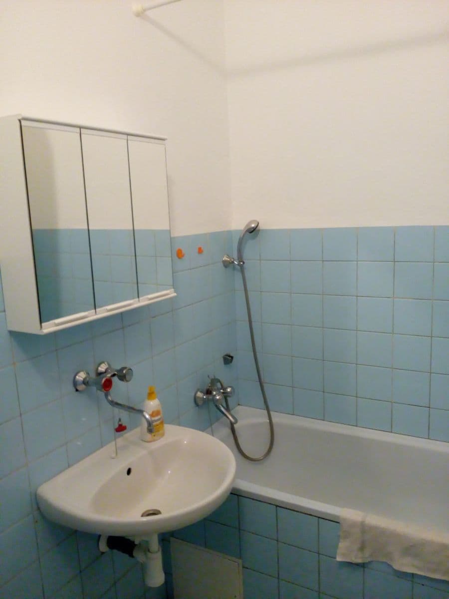 Prenájom bytu 1-izbový 42 m², Železničního pluku, Pardubice, Pardubický kraj Prenájom bytu 1-izbový 42 m², Železničního pluku, Pardubice, Pardubický kraj