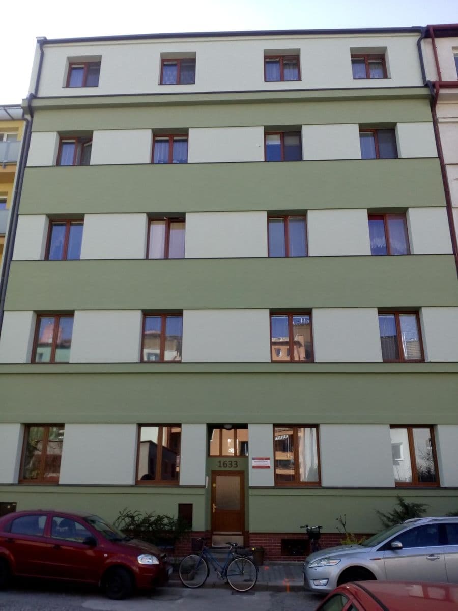 Prenájom bytu 1-izbový 42 m², Železničního pluku, Pardubice, Pardubický kraj Prenájom bytu 1-izbový 42 m², Železničního pluku, Pardubice, Pardubický kraj