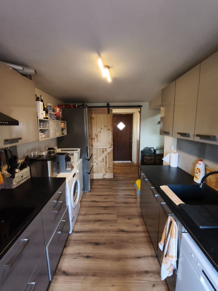 Predaj domu 151 m², pozemek 410 m², Bílé Podolí, Středočeský kraj Predaj domu 151 m², pozemek 410 m², Bílé Podolí, Středočeský kraj