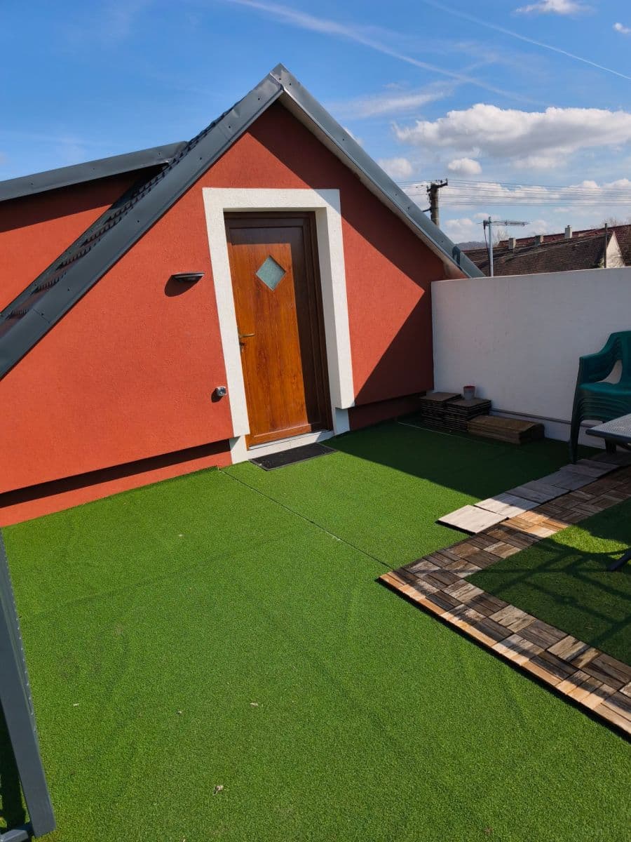 Predaj domu 151 m², pozemek 410 m², Bílé Podolí, Středočeský kraj Predaj domu 151 m², pozemek 410 m², Bílé Podolí, Středočeský kraj