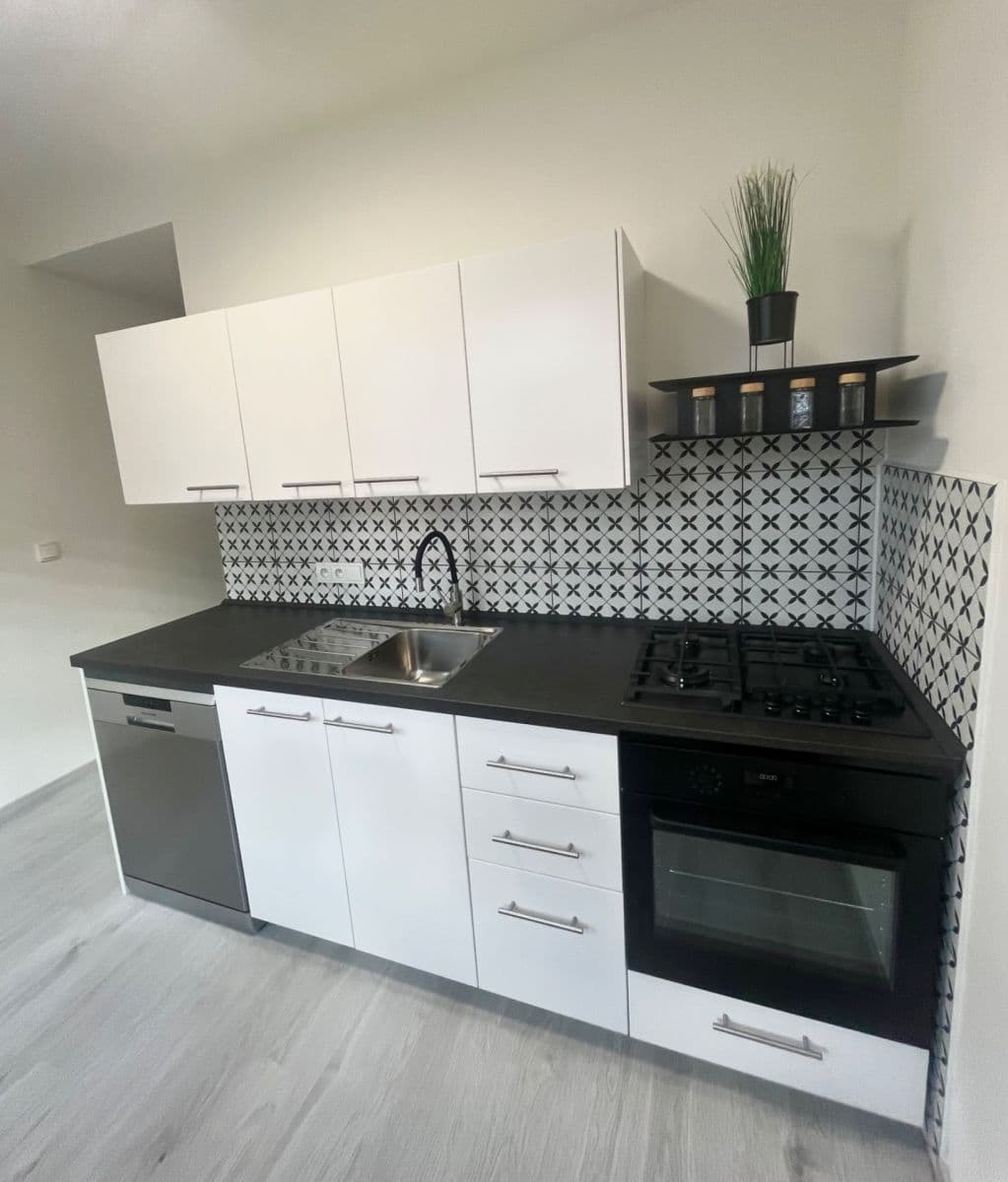 Predaj bytu 2-izbový 52 m², Jaroslava Průchy, Most, Ústecký kraj Predaj bytu 2-izbový 52 m², Jaroslava Průchy, Most, Ústecký kraj