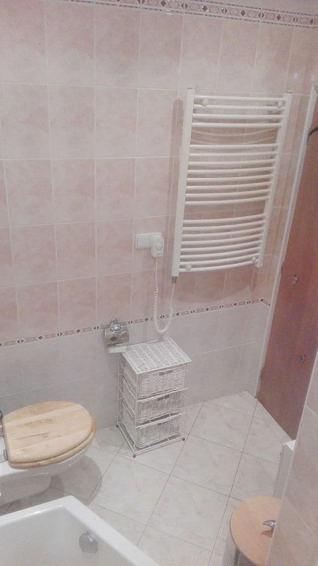 Prenájom bytu 2-izbový 67 m², Vrchlického, Karlovy Vary, Karlovarský kraj Prenájom bytu 2-izbový 67 m², Vrchlického, Karlovy Vary, Karlovarský kraj