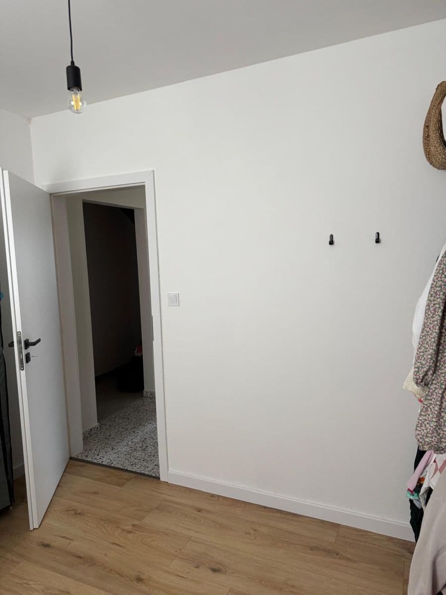 Prenájom domu 100 m², pozemek 1.295 m², Krychnov, Středočeský kraj Prenájom domu 100 m², pozemek 1.295 m², Krychnov, Středočeský kraj