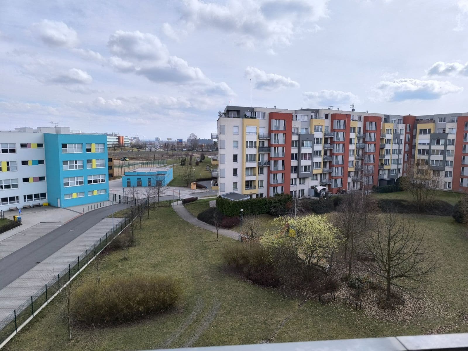 Prenájom bytu 2-izbový 46 m², Milotická, Praha, Praha Prenájom bytu 2-izbový 46 m², Milotická, Praha, Praha
