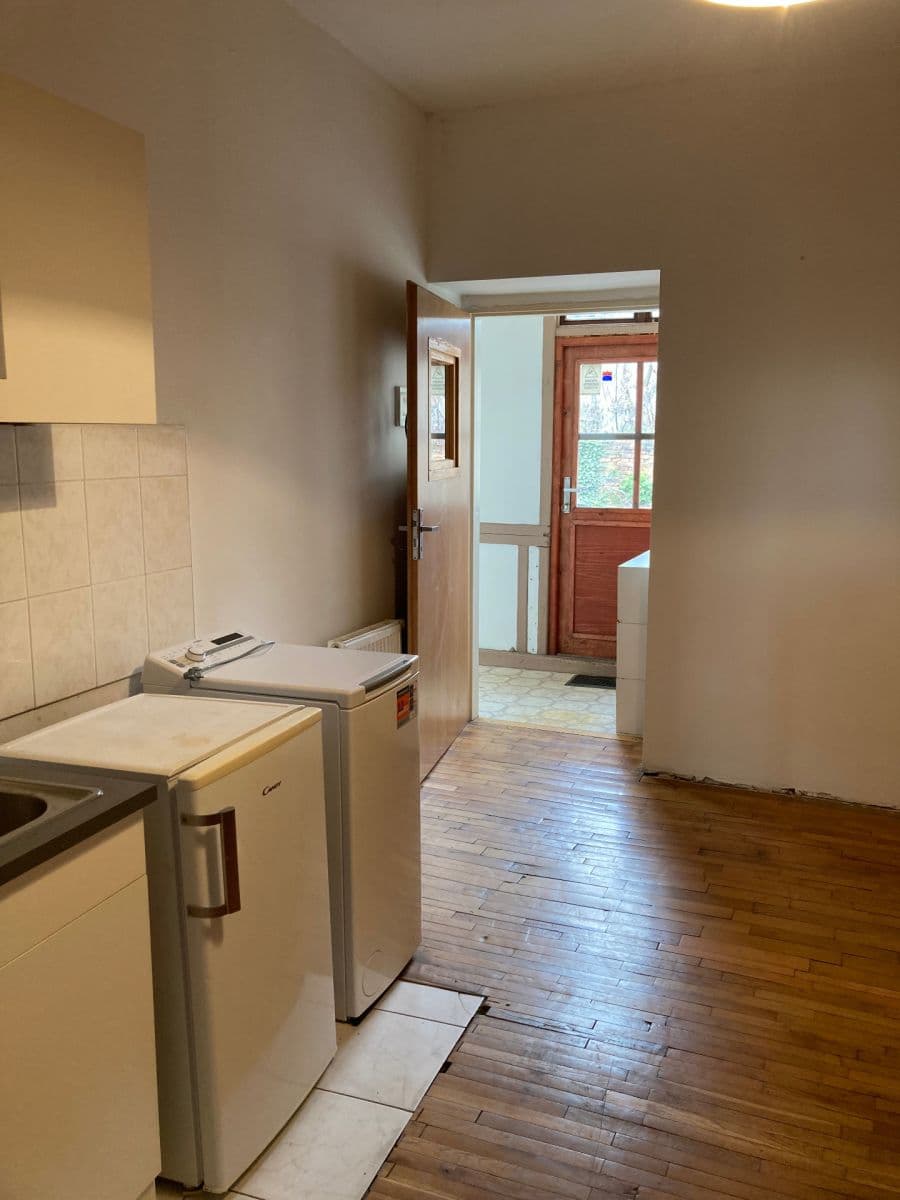 Prenájom bytu 1-izbový 37 m², Zenklova, Praha, Praha Prenájom bytu 1-izbový 37 m², Zenklova, Praha, Praha