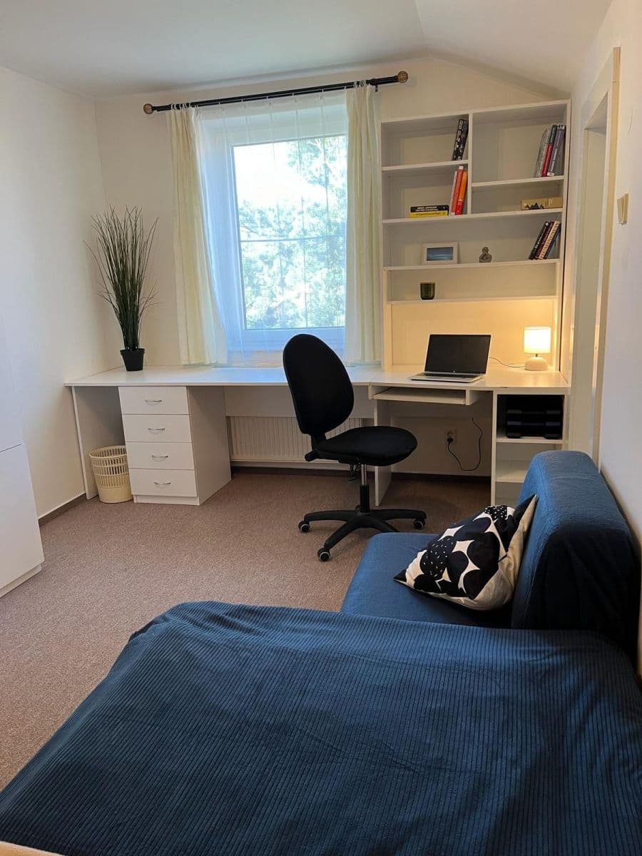 Prenájom bytu 7-izbový 200 m², Tyršova, Jílové u Prahy, Středočeský kraj Prenájom bytu 7-izbový 200 m², Tyršova, Jílové u Prahy, Středočeský kraj