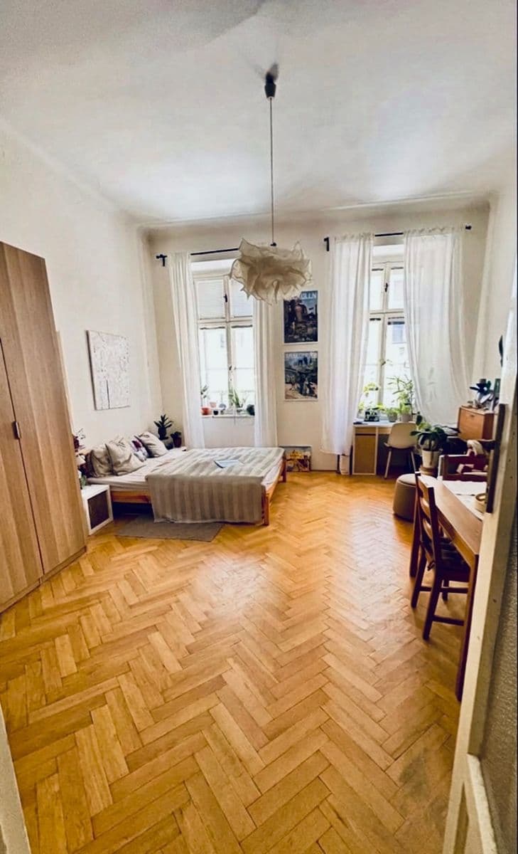 Prenájom bytu 2-izbový 50 m², Ve Smečkách, Praha, Praha Prenájom bytu 2-izbový 50 m², Ve Smečkách, Praha, Praha