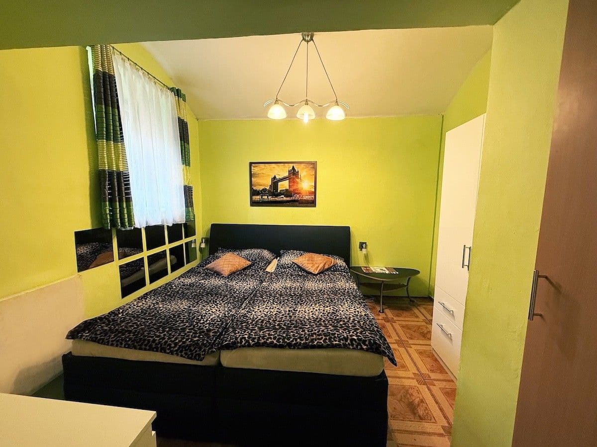 Prenájom bytu 1-izbový 29 m², Voroněžská, Praha, Praha Prenájom bytu 1-izbový 29 m², Voroněžská, Praha, Praha