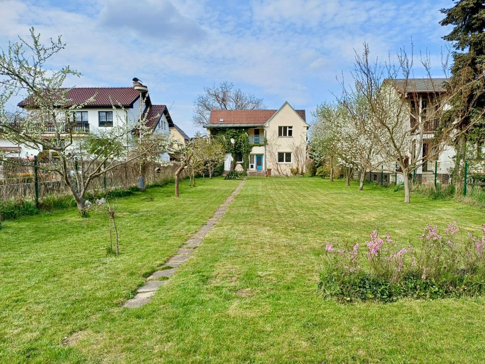 Predaj domu 230 m², pozemek 1.091 m², Všenorská, Dobřichovice, Středočeský kraj Predaj domu 230 m², pozemek 1.091 m², Všenorská, Dobřichovice, Středočeský kraj