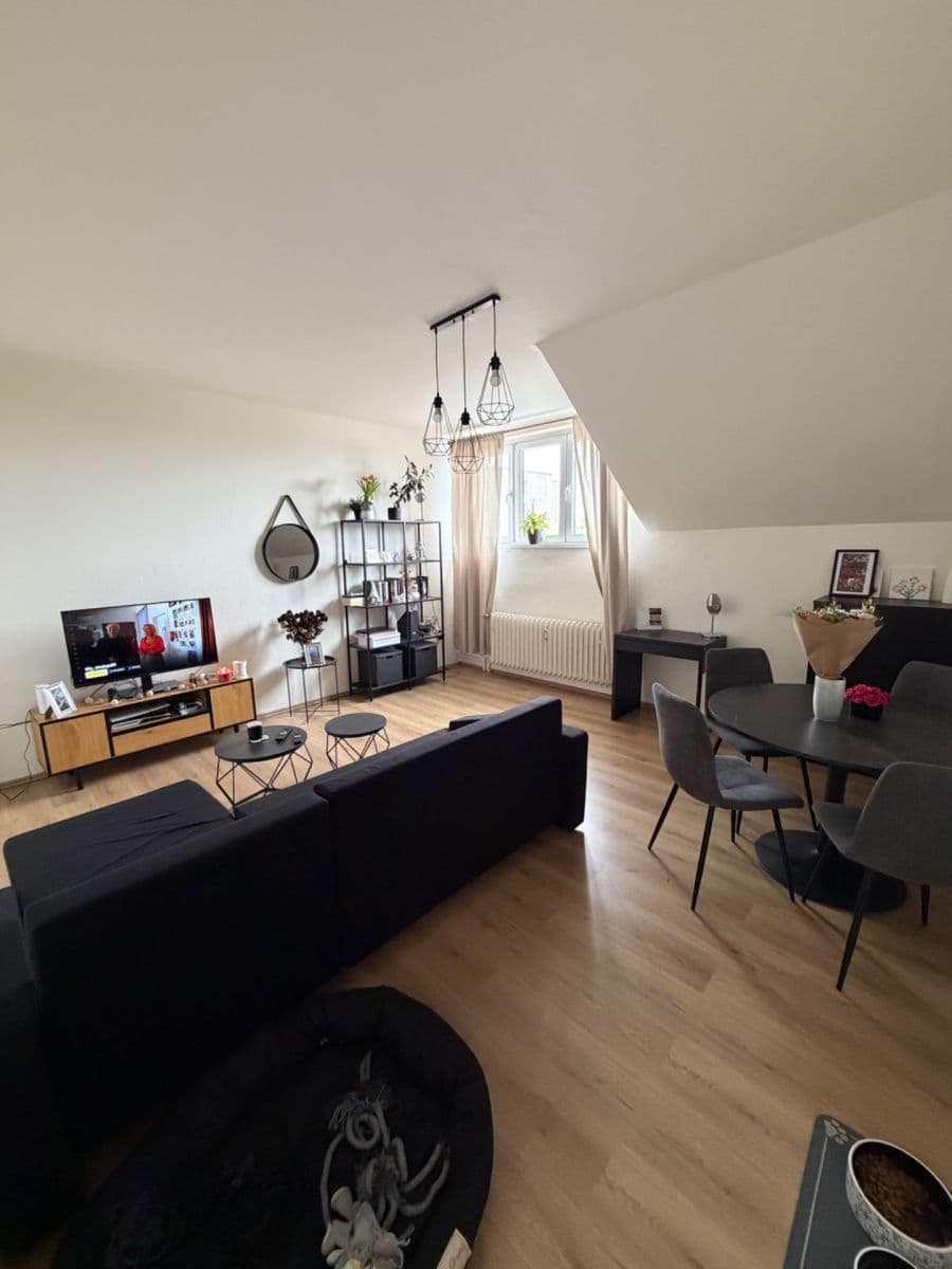 Predaj bytu 2-izbový 63 m², Dr. E. Beneše, Neratovice, Středočeský kraj Predaj bytu 2-izbový 63 m², Dr. E. Beneše, Neratovice, Středočeský kraj