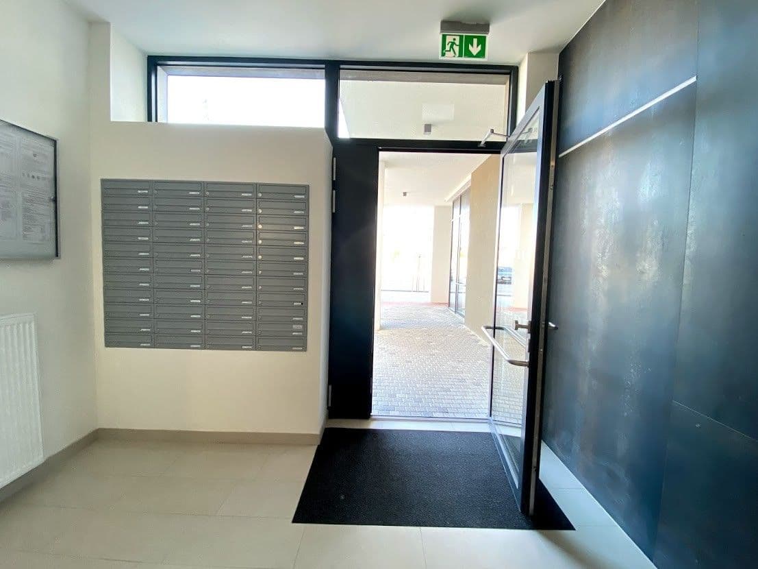 Prenájom bytu 1-izbový 41 m², Olgy Havlové, Praha, Praha Prenájom bytu 1-izbový 41 m², Olgy Havlové, Praha, Praha