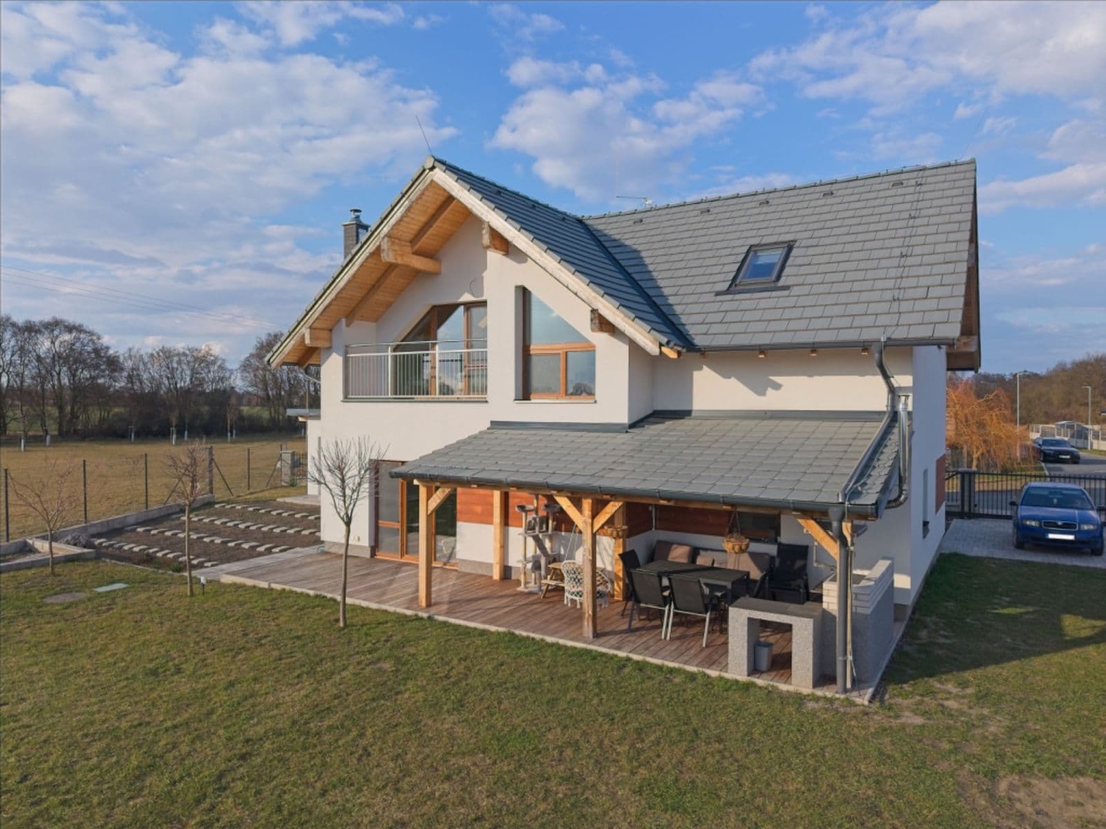 Predaj domu 136 m², pozemek 853 m², Západní, Kostomlaty nad Labem, Středočeský kraj Predaj domu 136 m², pozemek 853 m², Západní, Kostomlaty nad Labem, Středočeský kraj