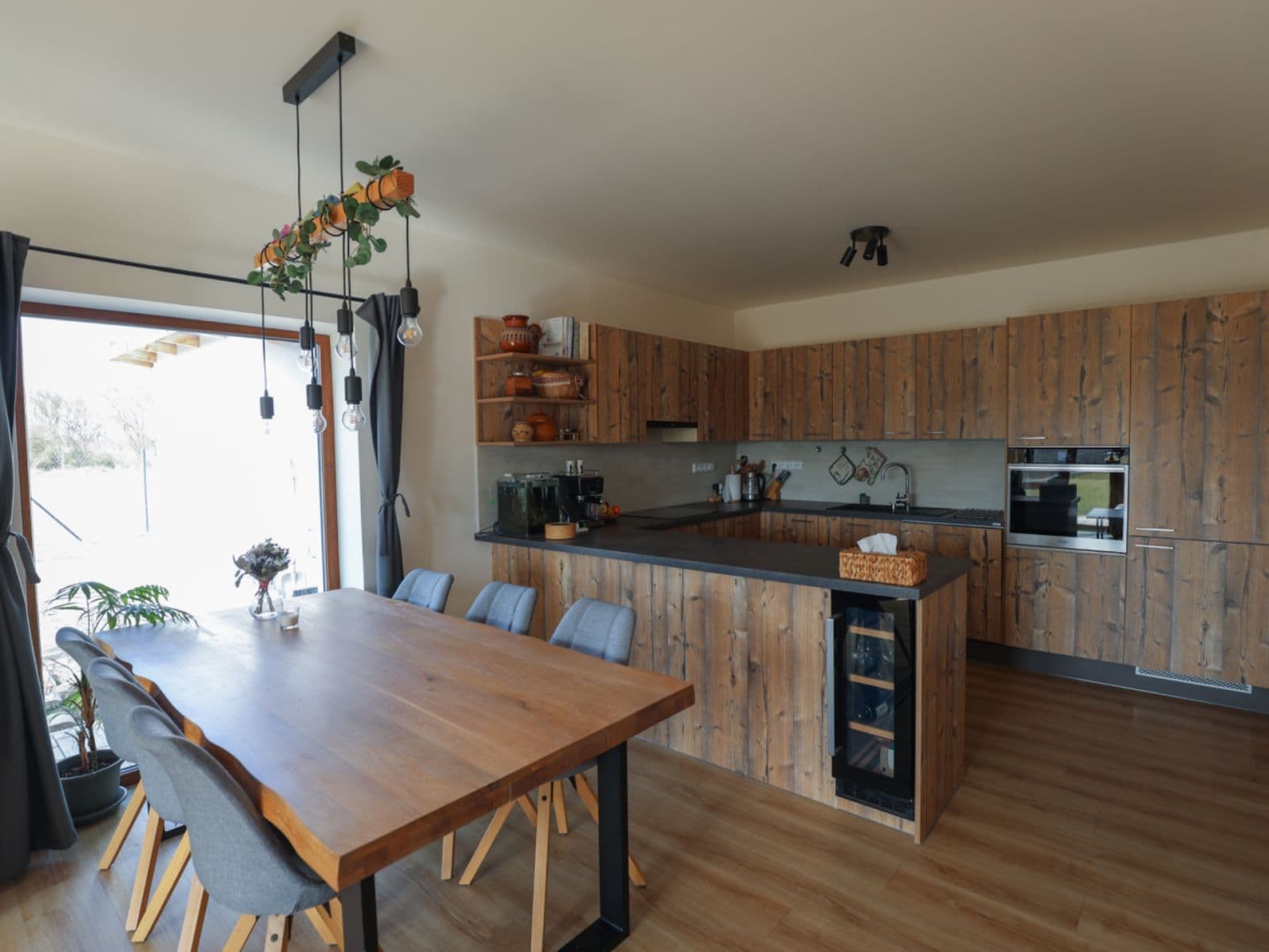 Predaj domu 136 m², pozemek 853 m², Západní, Kostomlaty nad Labem, Středočeský kraj Predaj domu 136 m², pozemek 853 m², Západní, Kostomlaty nad Labem, Středočeský kraj