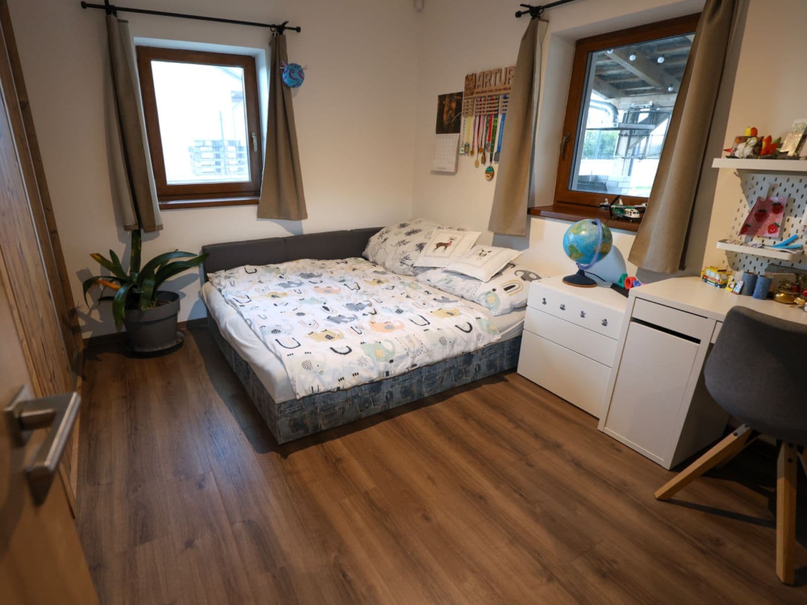 Predaj domu 136 m², pozemek 853 m², Západní, Kostomlaty nad Labem, Středočeský kraj Predaj domu 136 m², pozemek 853 m², Západní, Kostomlaty nad Labem, Středočeský kraj