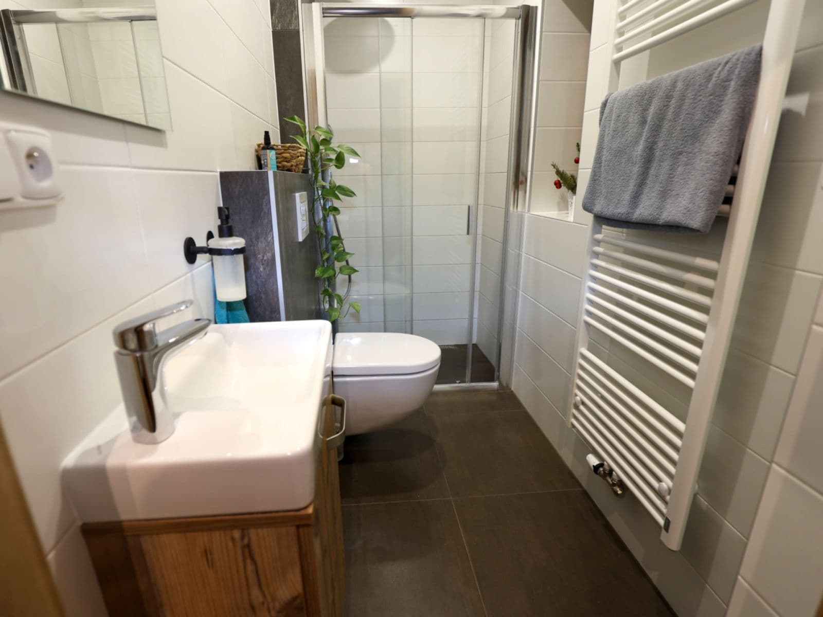 Predaj domu 136 m², pozemek 853 m², Západní, Kostomlaty nad Labem, Středočeský kraj Predaj domu 136 m², pozemek 853 m², Západní, Kostomlaty nad Labem, Středočeský kraj