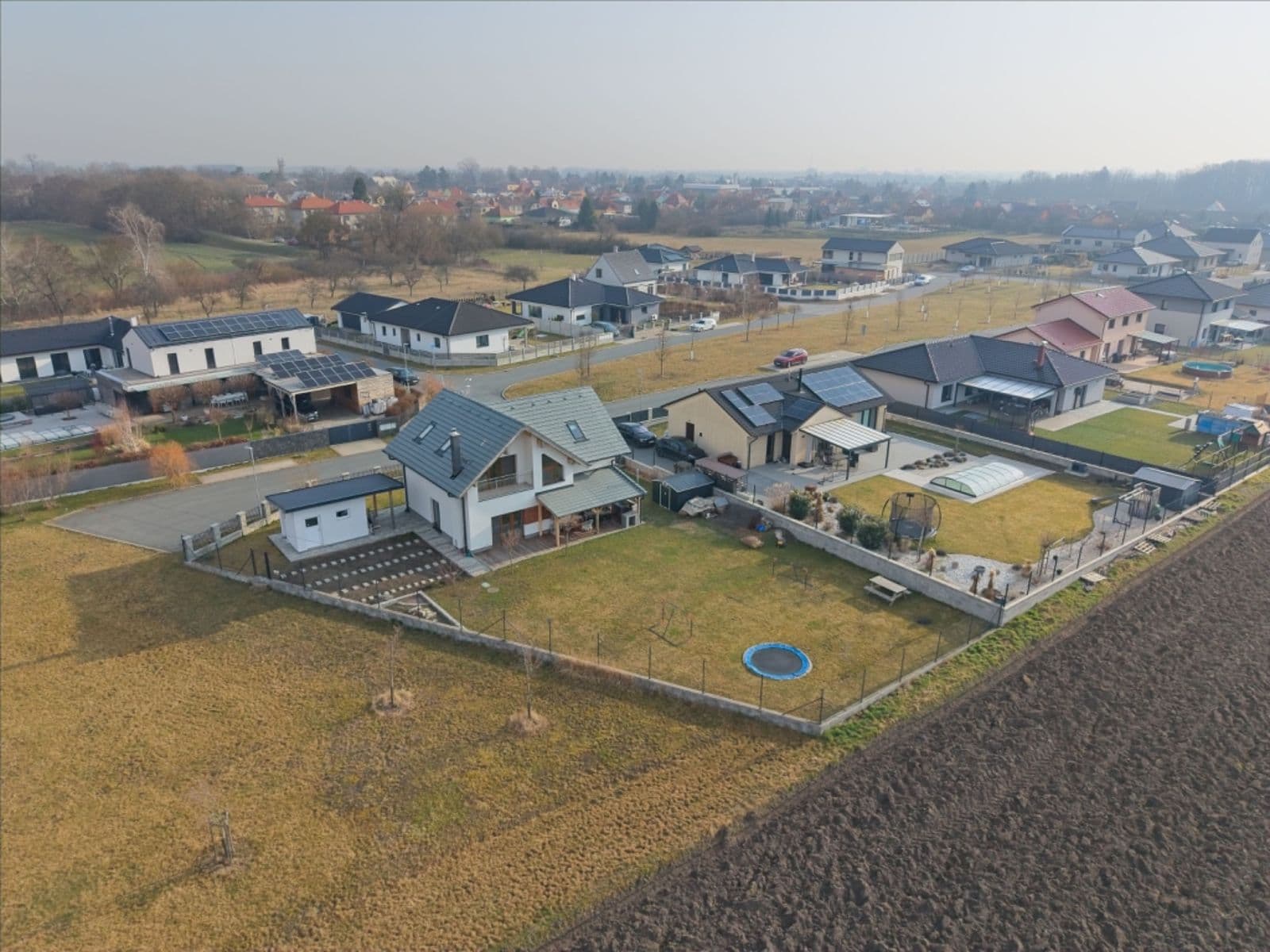 Predaj domu 136 m², pozemek 853 m², Západní, Kostomlaty nad Labem, Středočeský kraj Predaj domu 136 m², pozemek 853 m², Západní, Kostomlaty nad Labem, Středočeský kraj