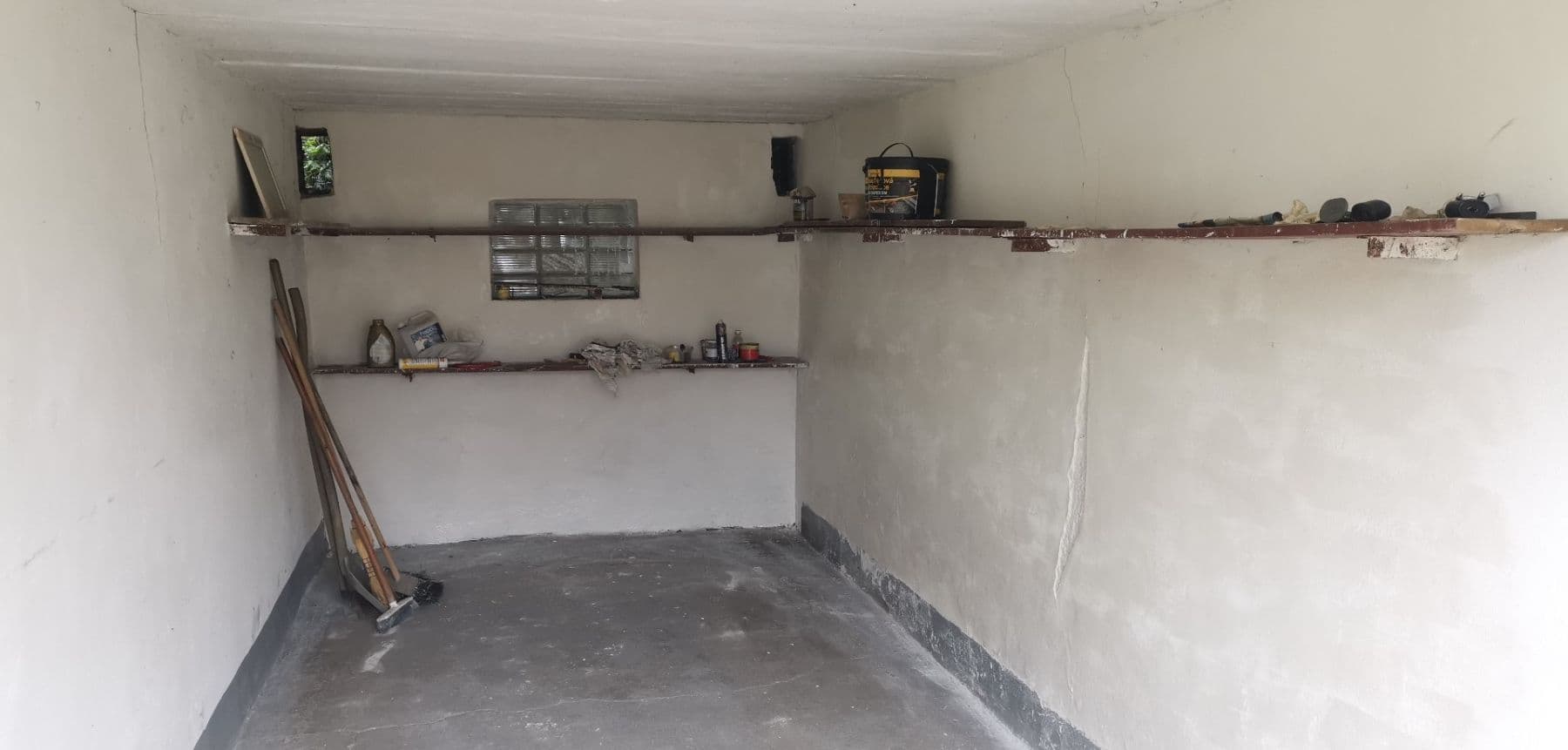 Prenájom garáže 14 m², Za Sedmidomky, Praha, Praha Prenájom garáže 14 m², Za Sedmidomky, Praha, Praha