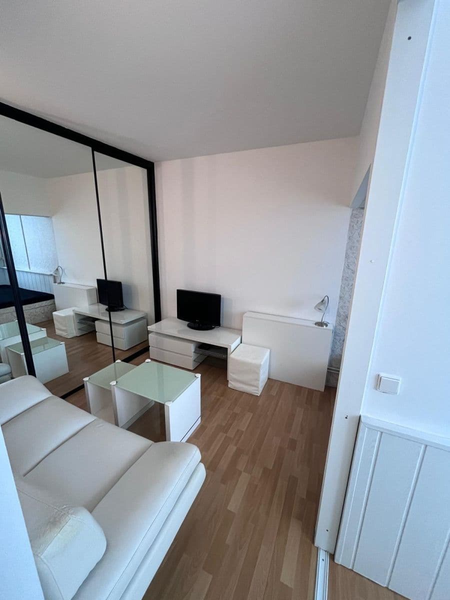 Predaj bytu 1-izbový 32 m², Pražského, Praha, Praha Predaj bytu 1-izbový 32 m², Pražského, Praha, Praha