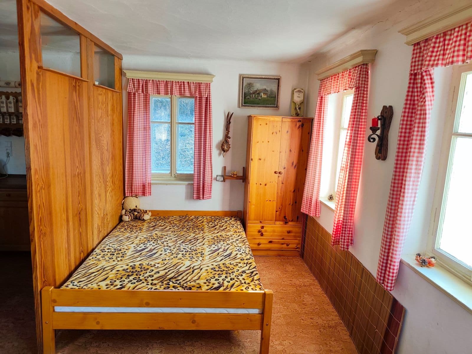 Predaj rekreačného objektu 100 m², pozemek 1.600 m², Velké Hamry, Liberecký kraj Predaj rekreačného objektu 100 m², pozemek 1.600 m², Velké Hamry, Liberecký kraj